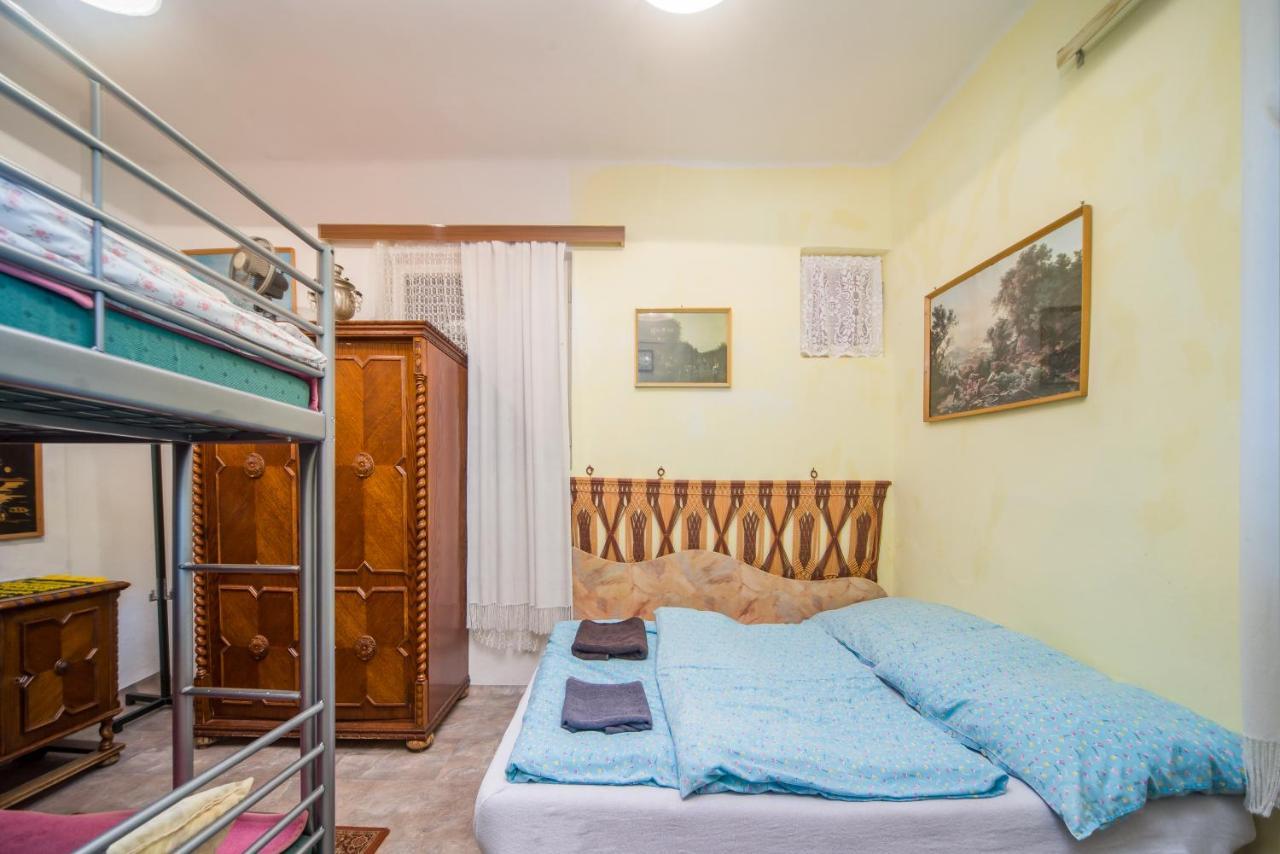 Ferienwohnung Apartman Kuckoval Balatonföldvár Exterior foto